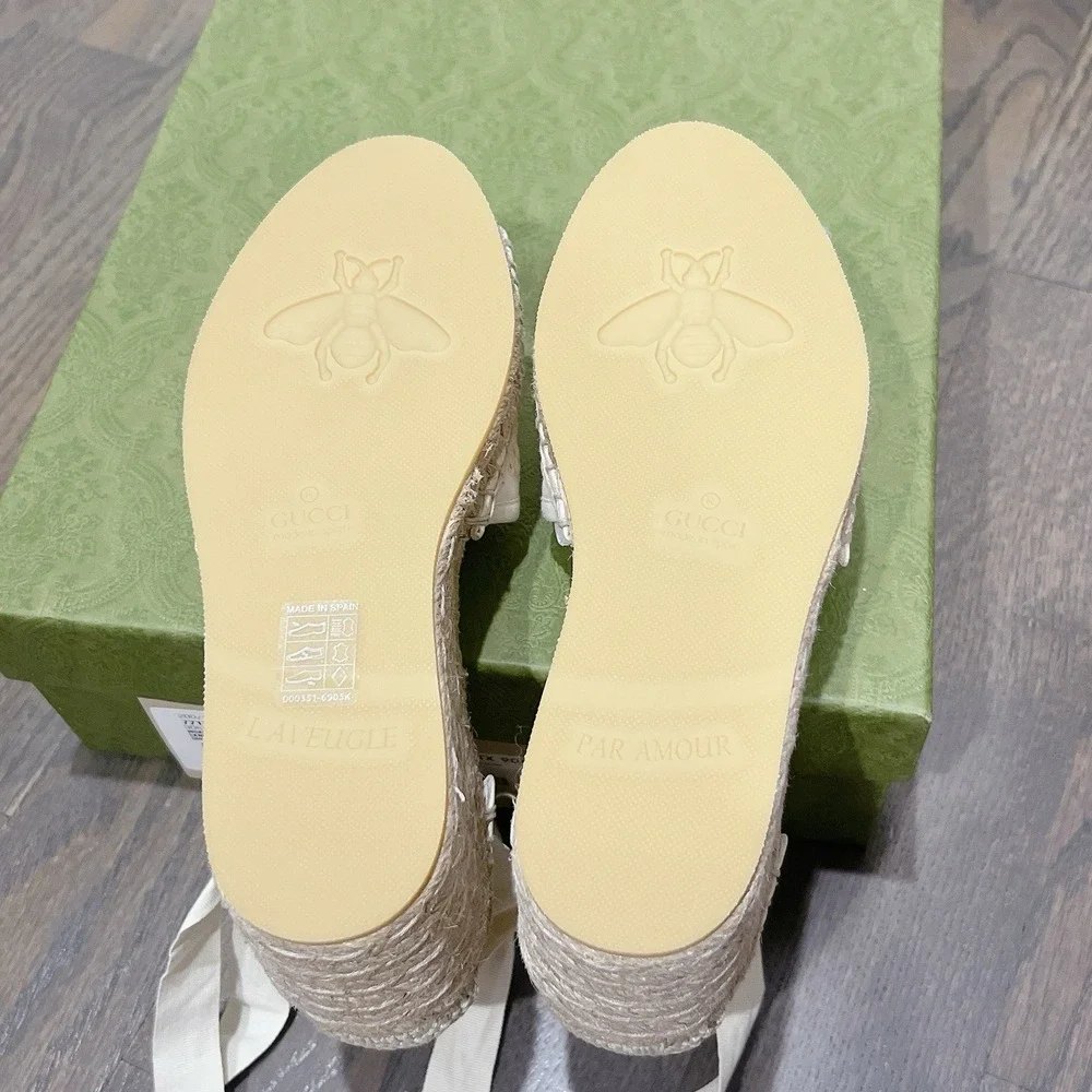 Gucci GG Damita Espadrille Wedge Sandal Eyelet Beige Canvas EU 37 US 7